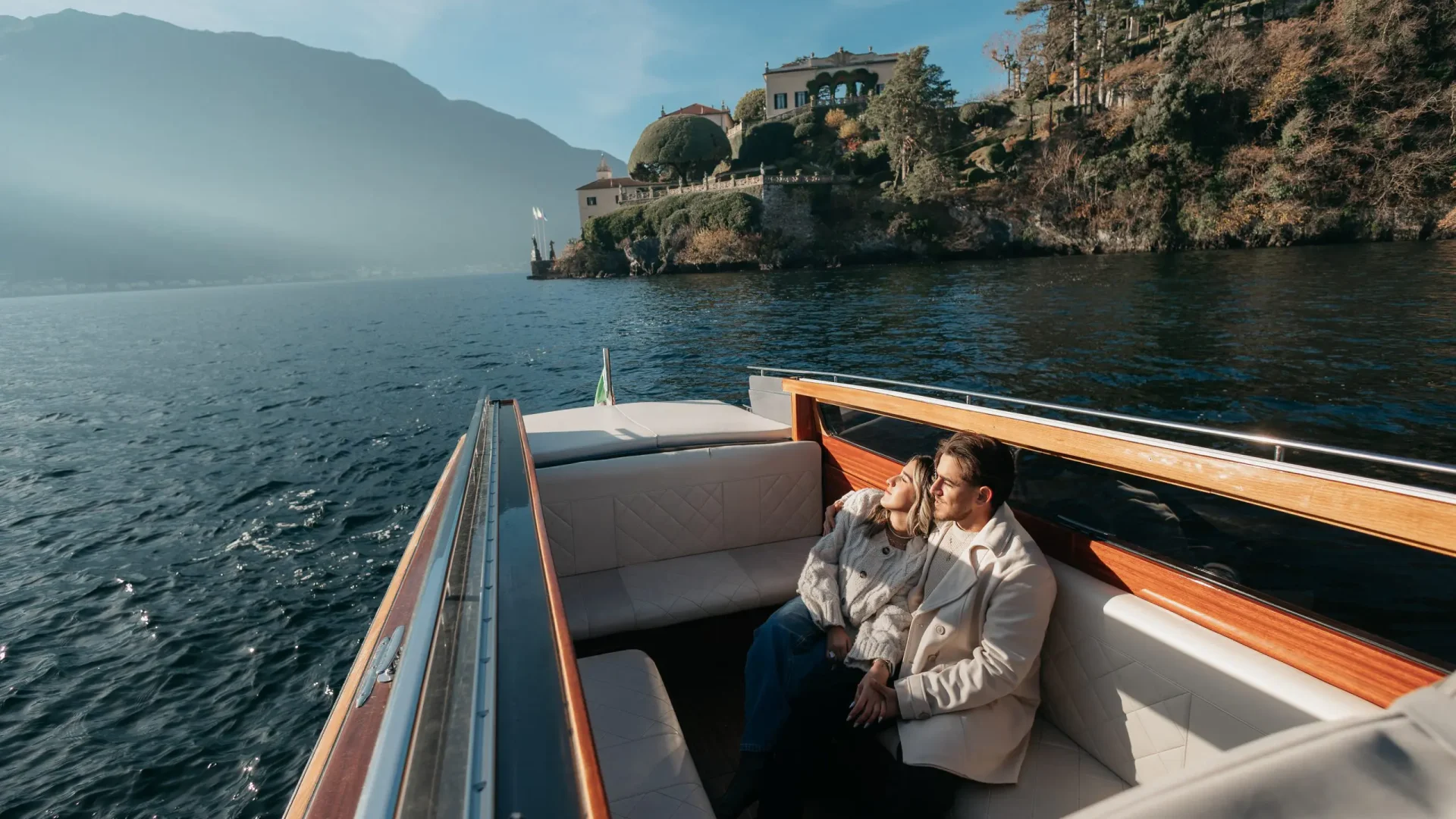 Photoshooting-boat-Lake-Como-1-scaled copia