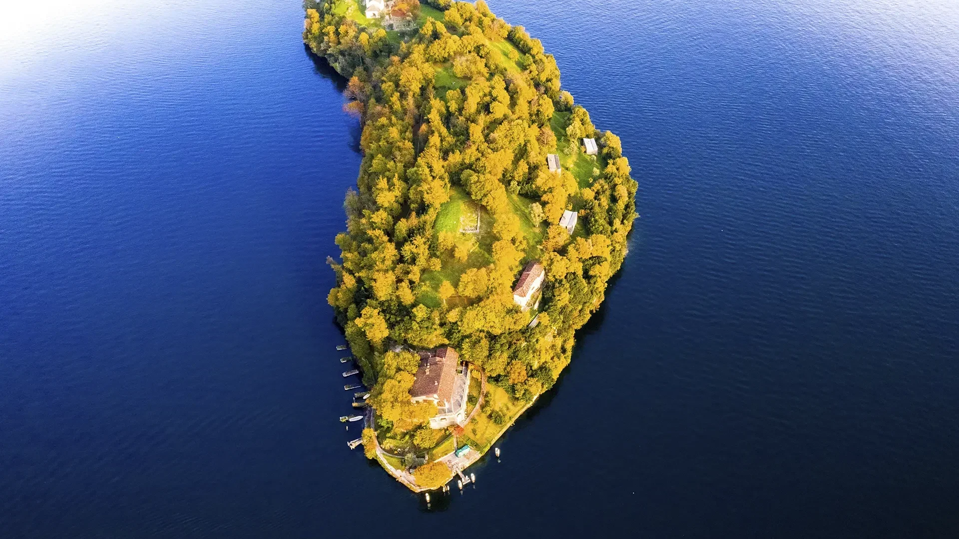medeghino-see-como-boat-tour-privat-tailormade_Comacina